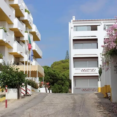 Lejlighed A Dois Passos Da Albufeira
